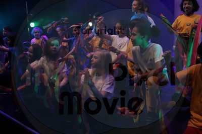 Let's Dance - Image 8220