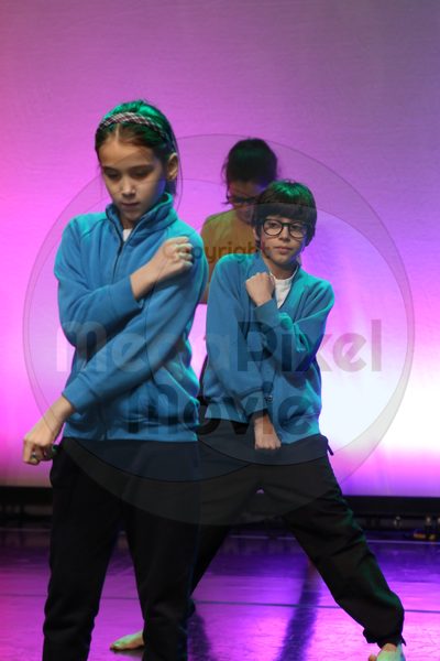 Let's Dance - Image 7681