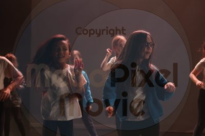 Let's Dance - Image 6823