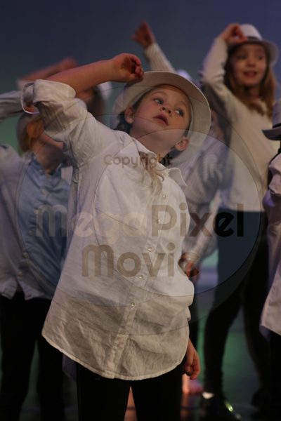 Let's Dance - Image 1061