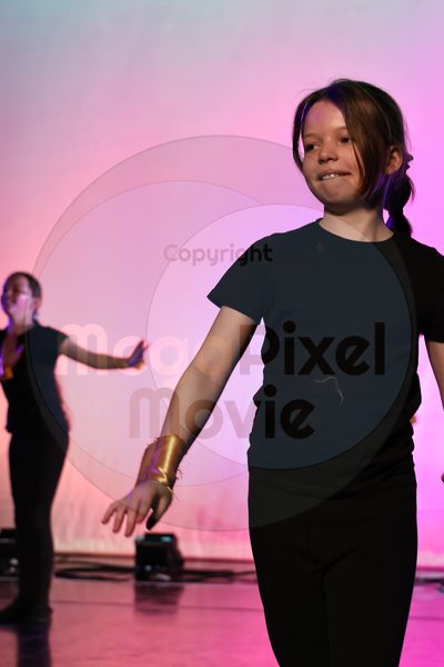 Let's Dance - Image 696A2584