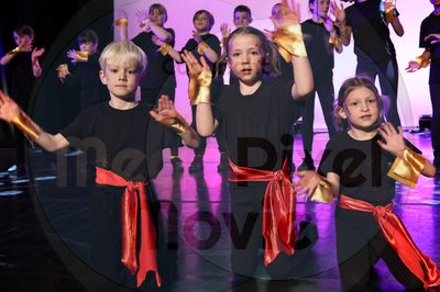 Let's Dance - Image 696A3665