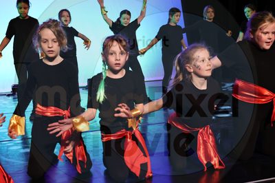 Let's Dance - Image 696A3675