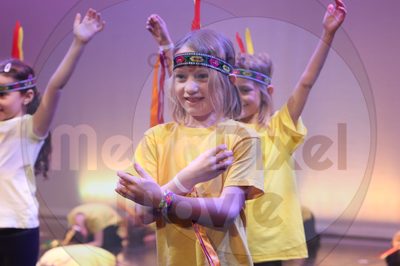 Let's Dance - Image 9544