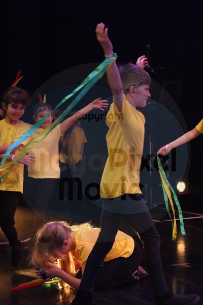 Let's Dance - Image 9742