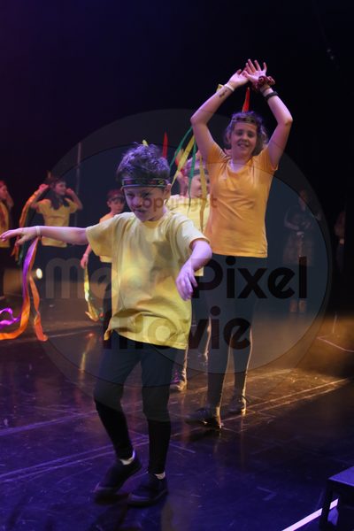 Let's Dance - Image 9864