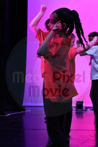 Let's Dance - Image 696A4122