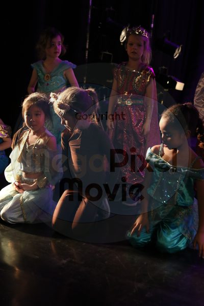 Let's Dance - Image 5795