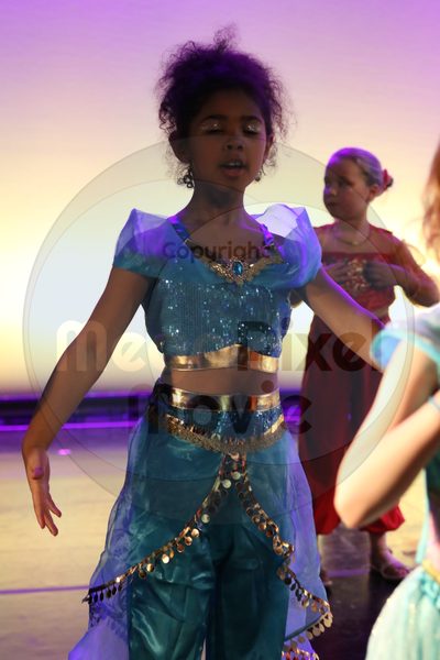 Let's Dance - Image 5935