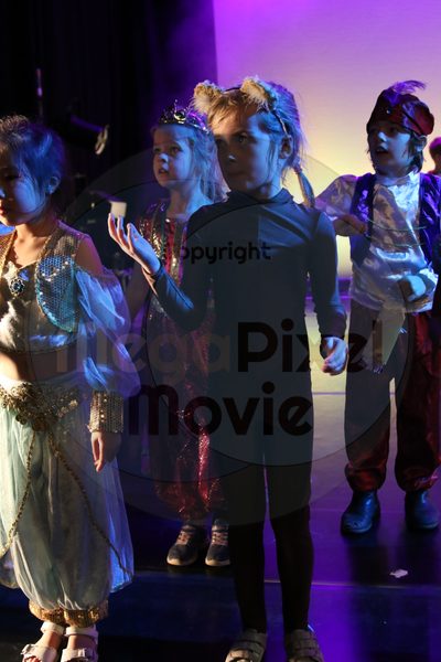 Let's Dance - Image 6200