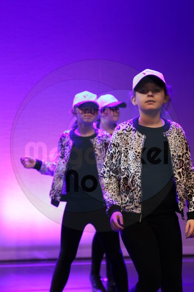 Let's Dance - Image 3600