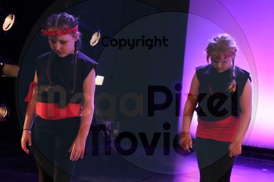 Let's Dance - Image 3525