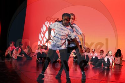 Let's Dance - Image 696A1206