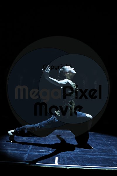 Let's Dance - Image 696A8965
