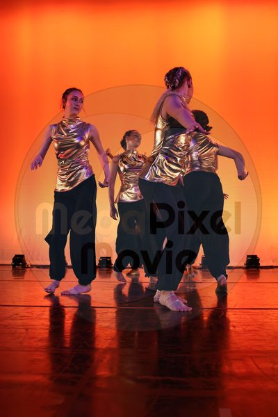 Let's Dance - Image 696A9740