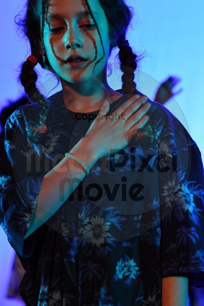 Let's Dance - Image 696A5419