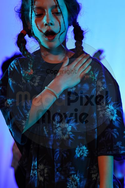 Let's Dance - Image 696A5420