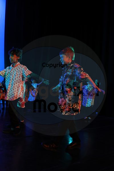 Let's Dance - Image 696A5654