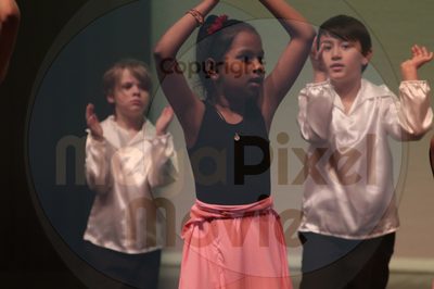 Let's Dance - Image 0004