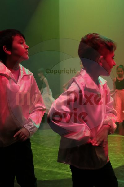 Let's Dance - Image 0077