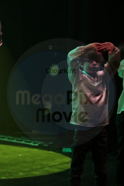 Let's Dance - Image 0466