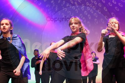 Let's Dance - Image 9440