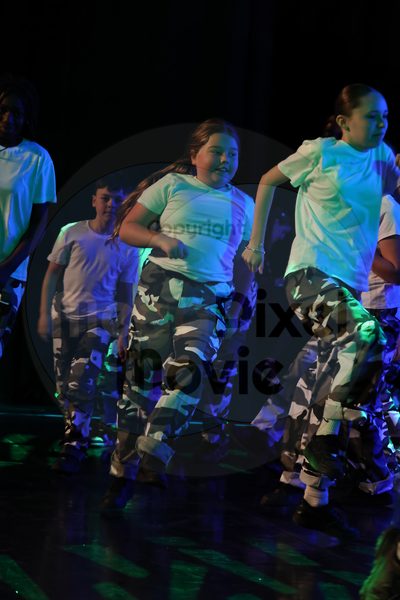 Let's Dance - Image 696A5767-2