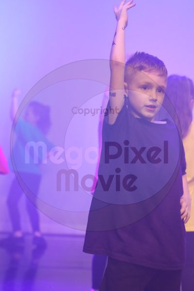 Let's Dance - Image 1831