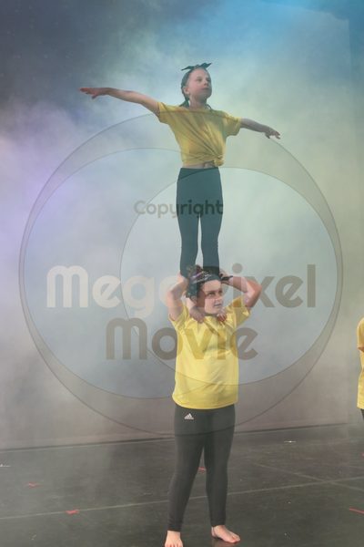 Let's Dance - Image 8972
