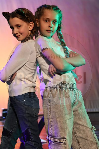 Let's Dance - Image 696A2114