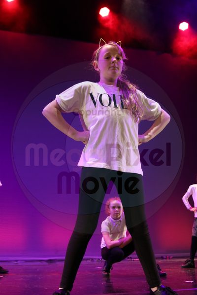 Let's Dance - Image 8437