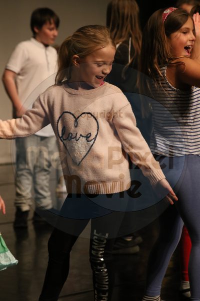 Let's Dance - Image 7793