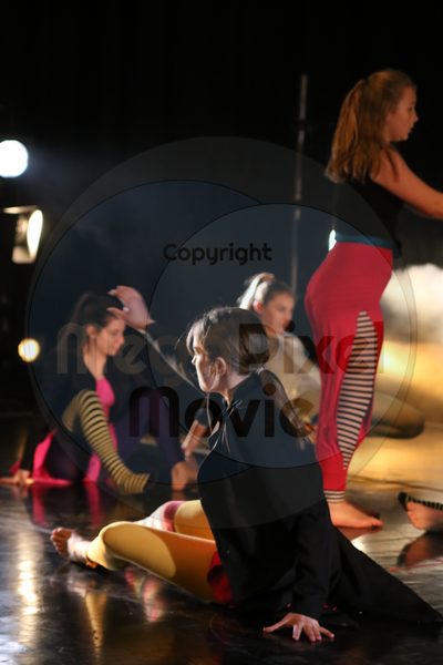 Dorothy Stringer Show - Image 8543