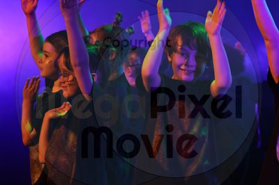 Let's Dance - Image 696A9685