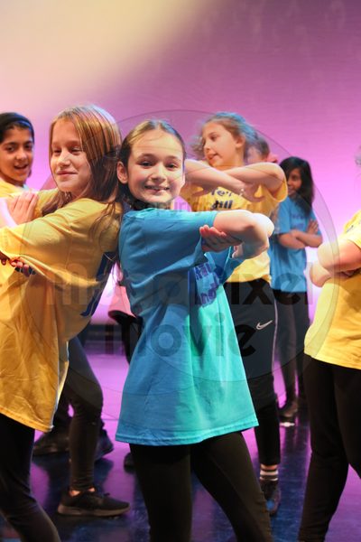 Let's Dance - Image 2099