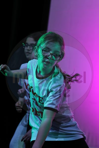 Let's Dance - Image 696A5637