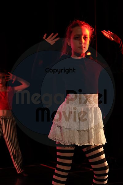 Let's Dance - Image 696A4963