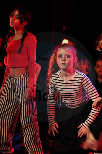 Let's Dance - Image 696A5255