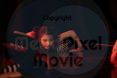 Let's Dance - Image 696A5403