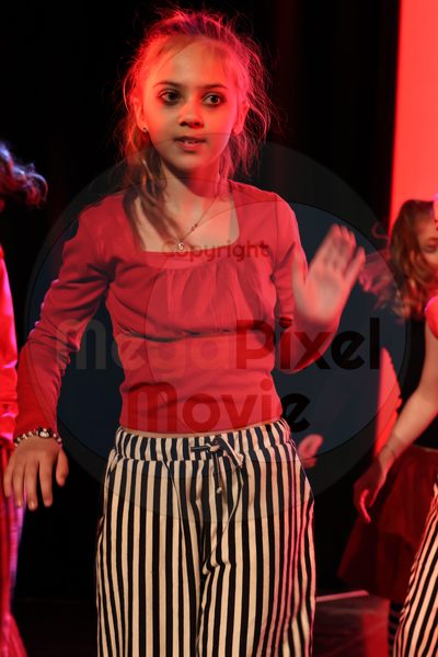 Let's Dance - Image 696A5597