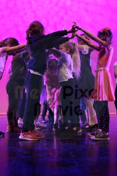 Let's Dance - Image 3599