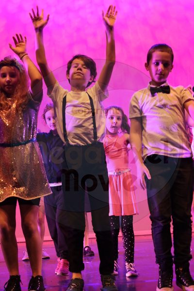 Let's Dance - Image 3687