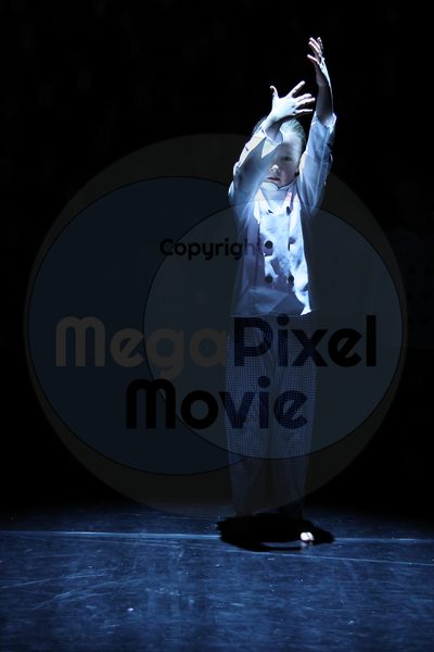 Let's Dance - Image 696A3395