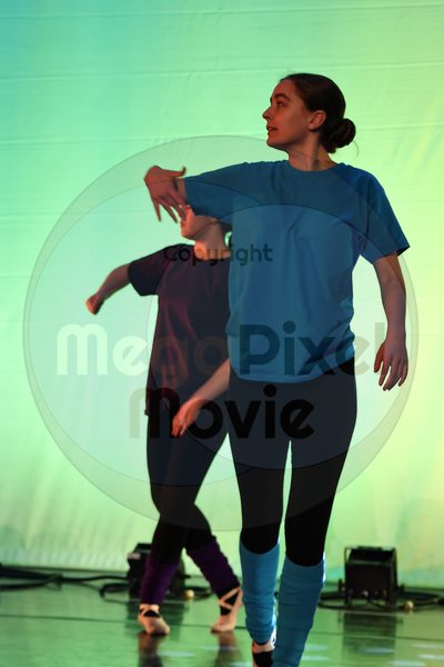 Let's Dance - Image 696A3743