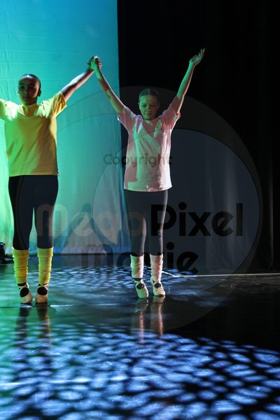 Let's Dance - Image 696A3833