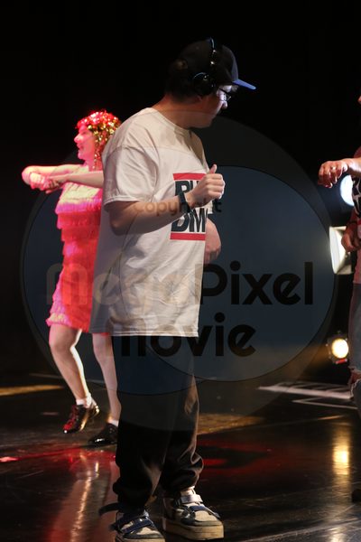Let's Dance - Image 8880