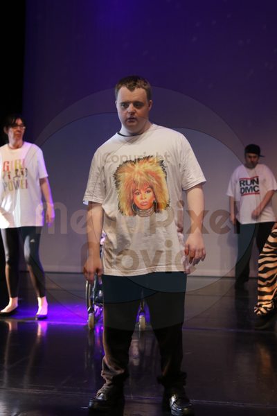 Let's Dance - Image 8886