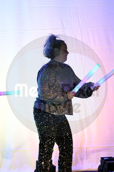 Let's Dance - Image 696A5835-2