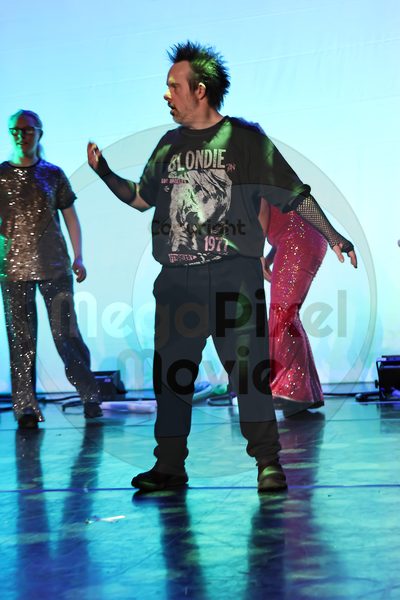 Let's Dance - Image 696A6889