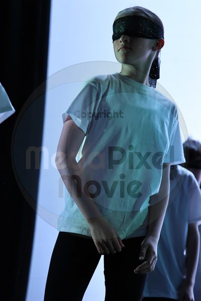 Let's Dance - Image 696A3249